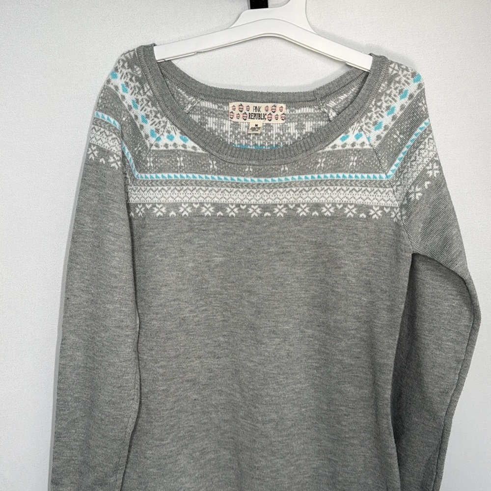 ❤️3/$30 Pink Republic Gray Fair Isle Sweater Dress - Picture 2 of 5